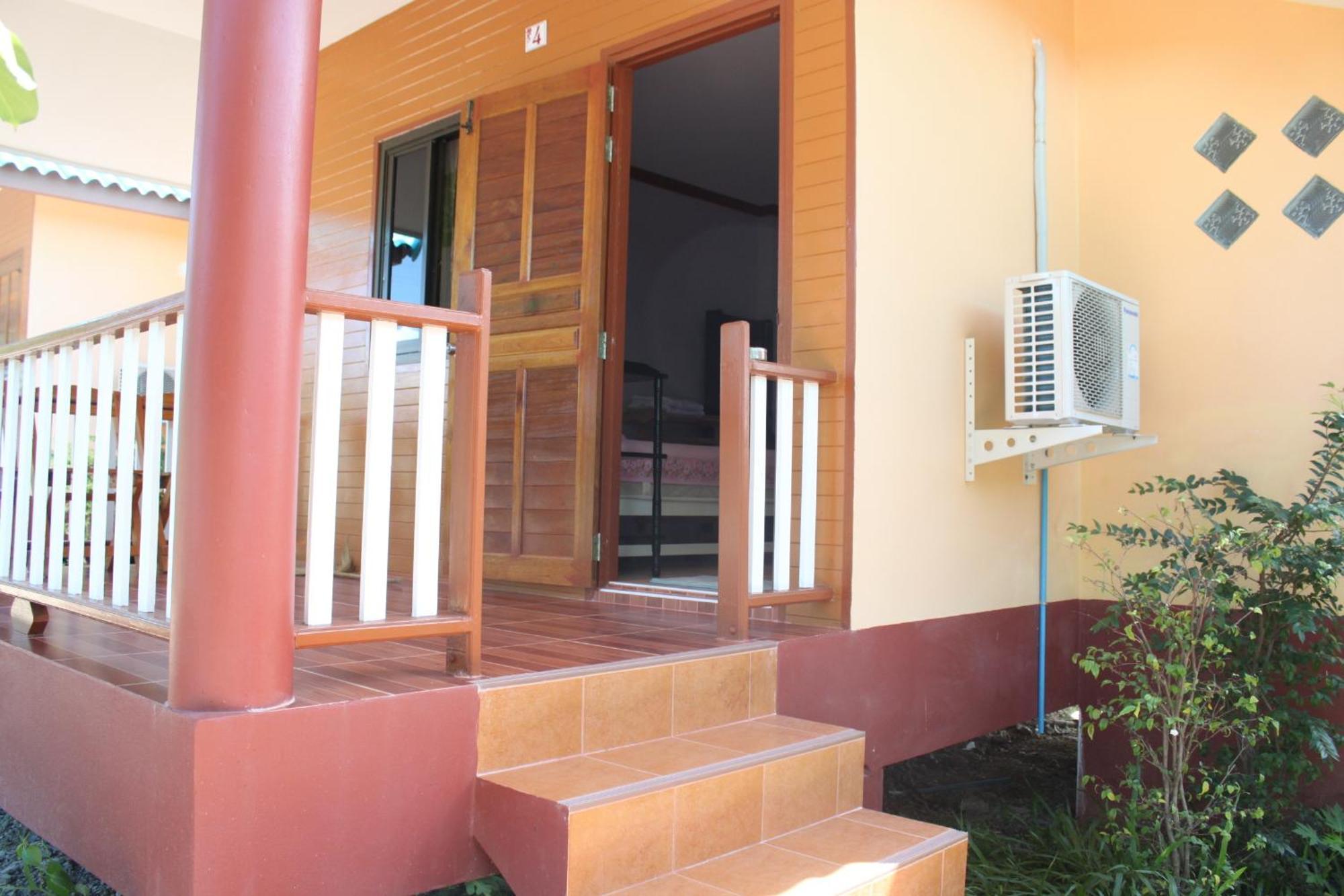 Lam-Tong Resort Don Sak Exterior photo