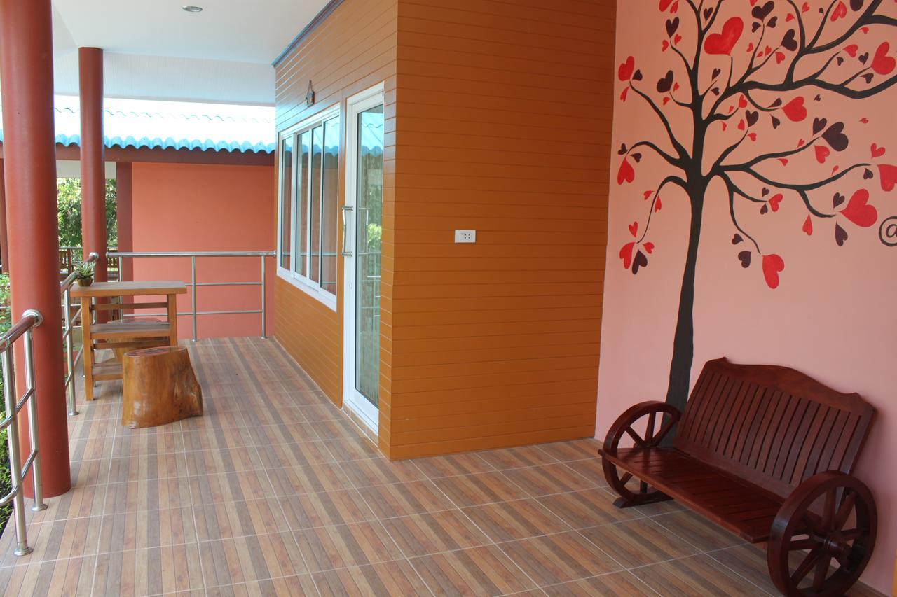 Lam-Tong Resort Don Sak Exterior photo